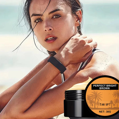 Crème Bronzante Accélératrice — Hâle Doré Longue Durée Corps & Visage